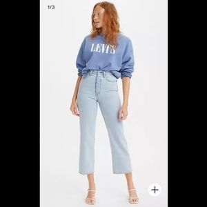Women’s Levi Ribcage Straight Ankle Jean